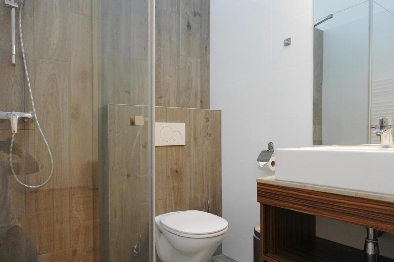 Apartments 4 You Red Star 8 Wenen Buitenkant foto
