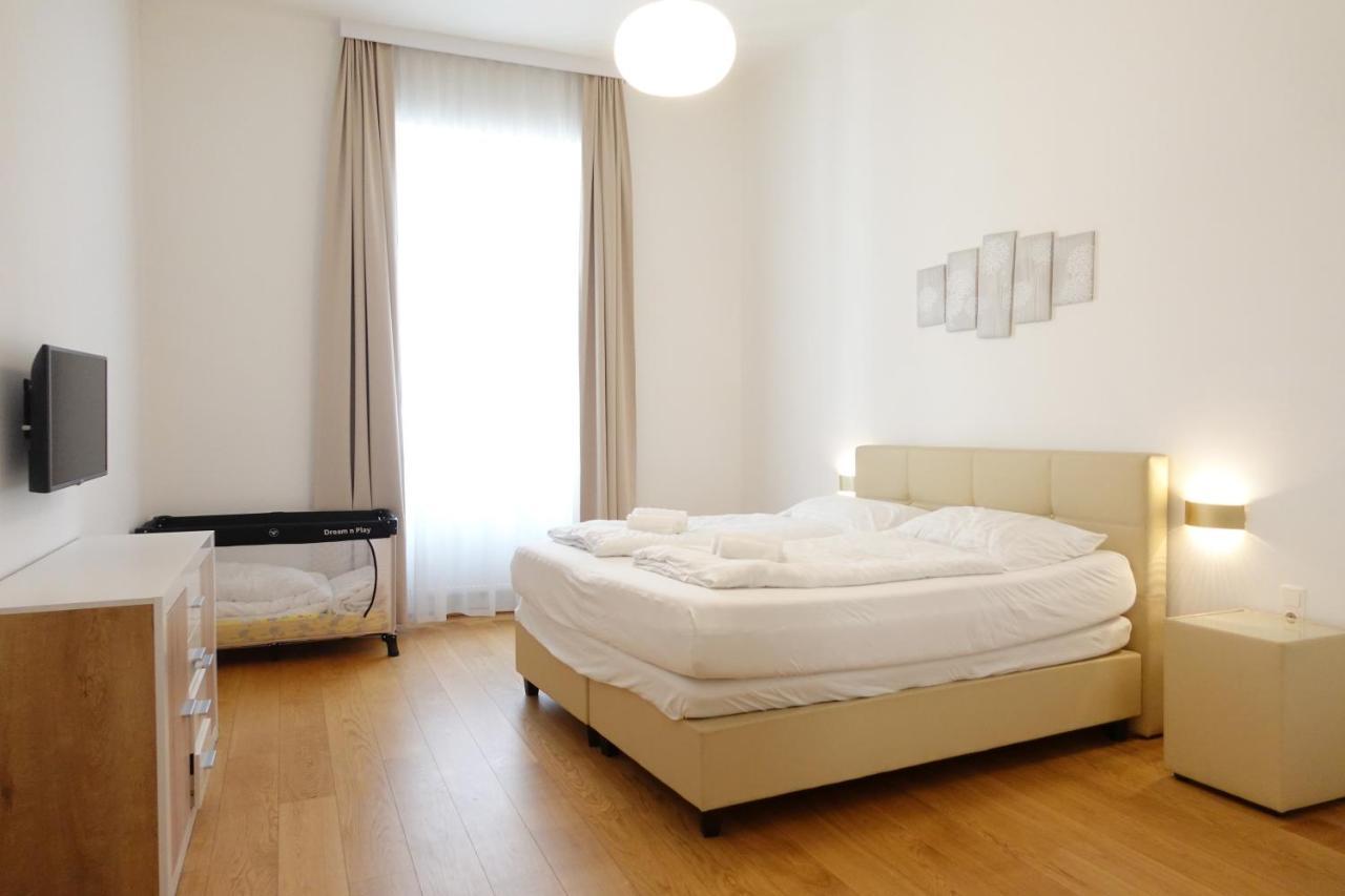 Apartments 4 You Red Star 8 Wenen Buitenkant foto