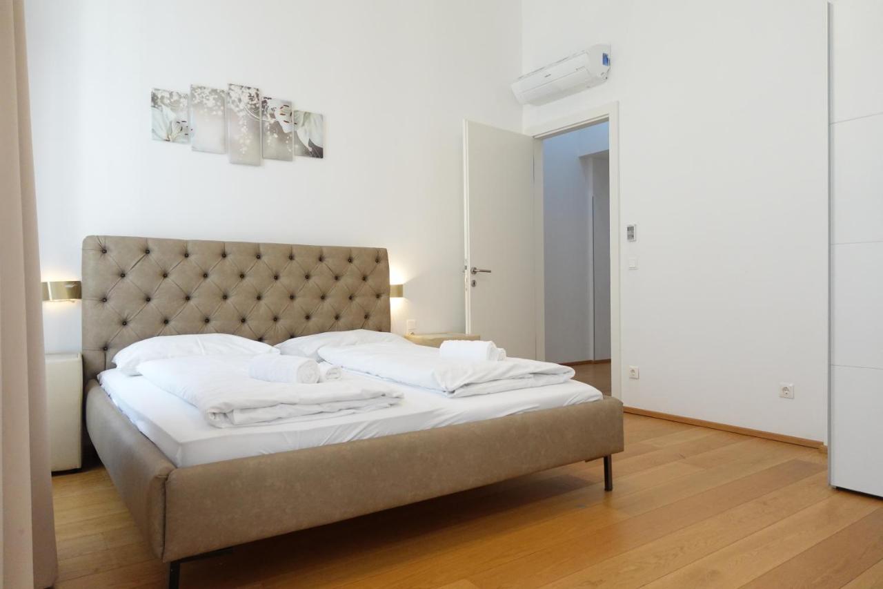 Apartments 4 You Red Star 8 Wenen Buitenkant foto