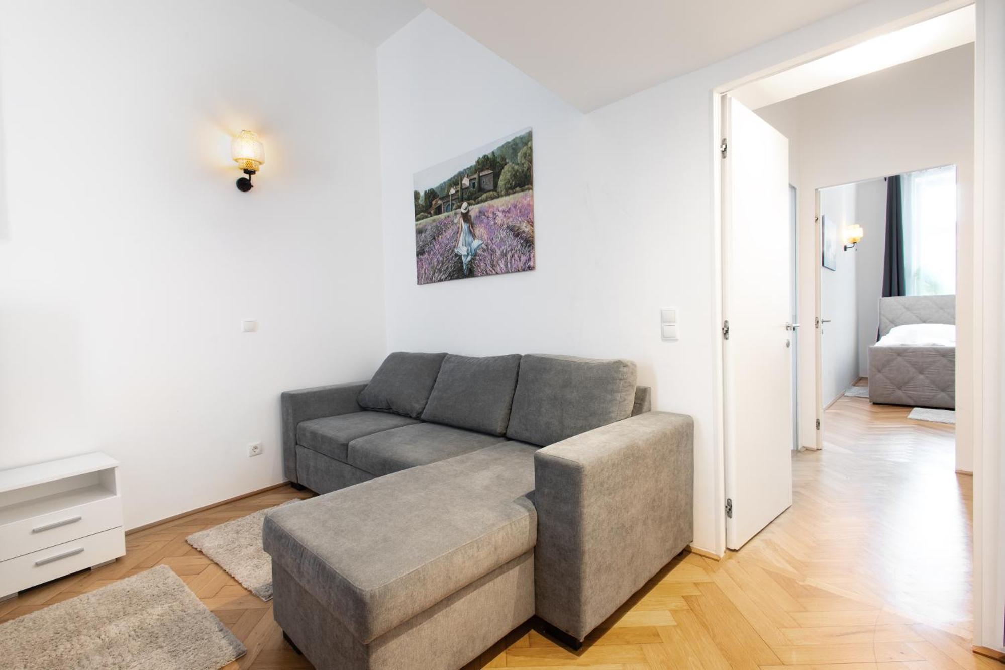 Apartments 4 You Red Star 8 Wenen Buitenkant foto