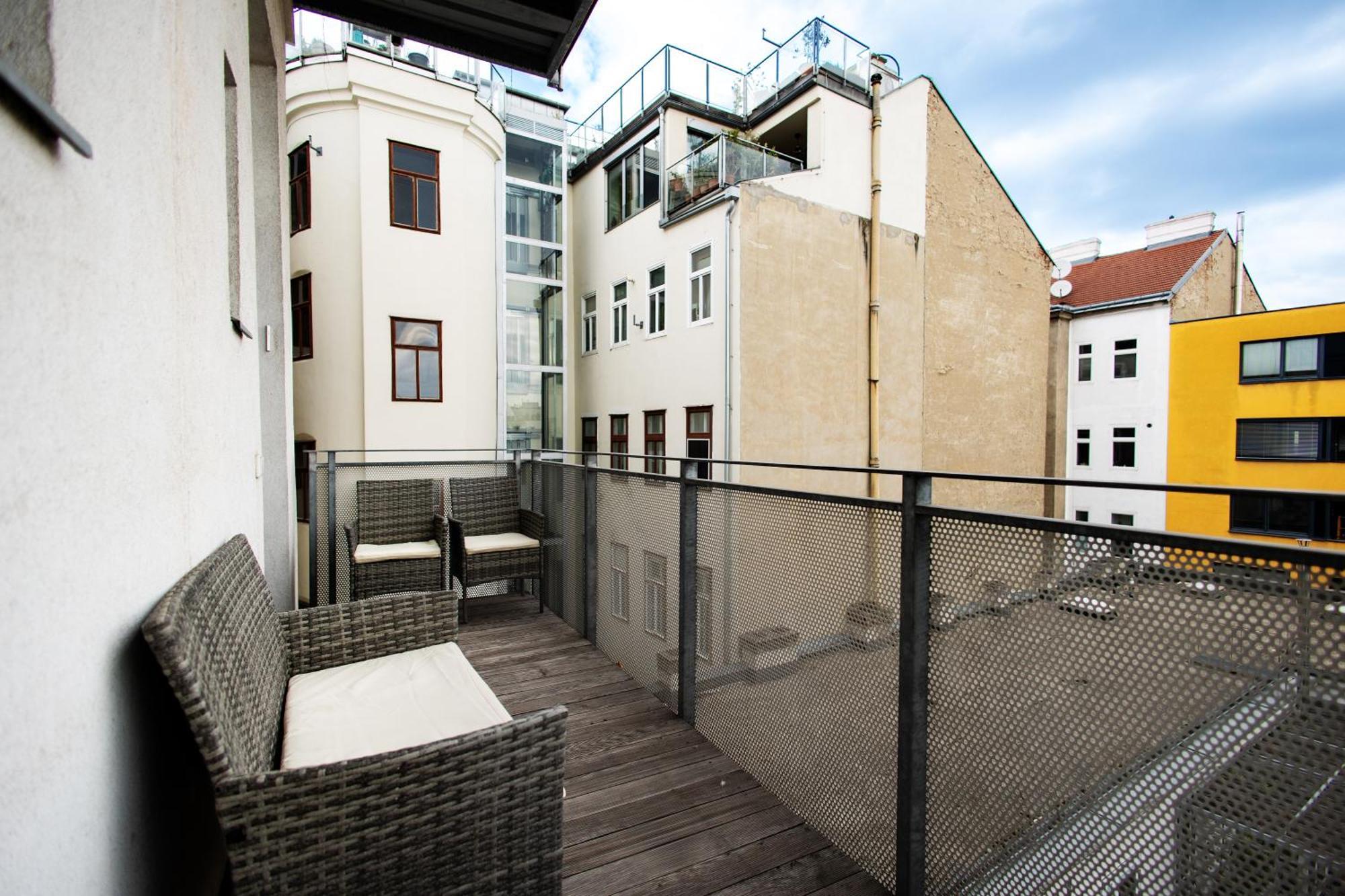 Apartments 4 You Red Star 8 Wenen Buitenkant foto