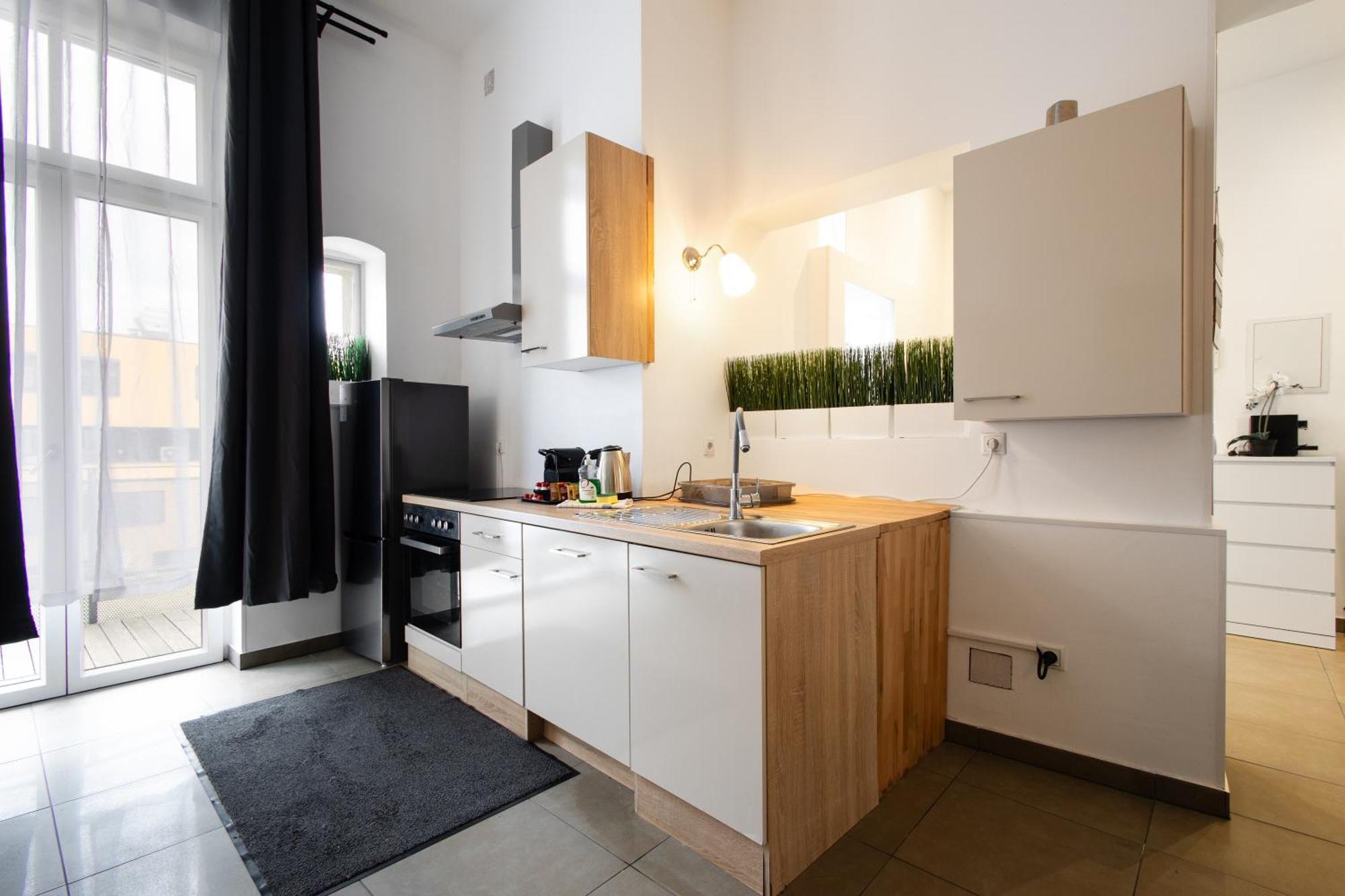 Apartments 4 You Red Star 8 Wenen Buitenkant foto
